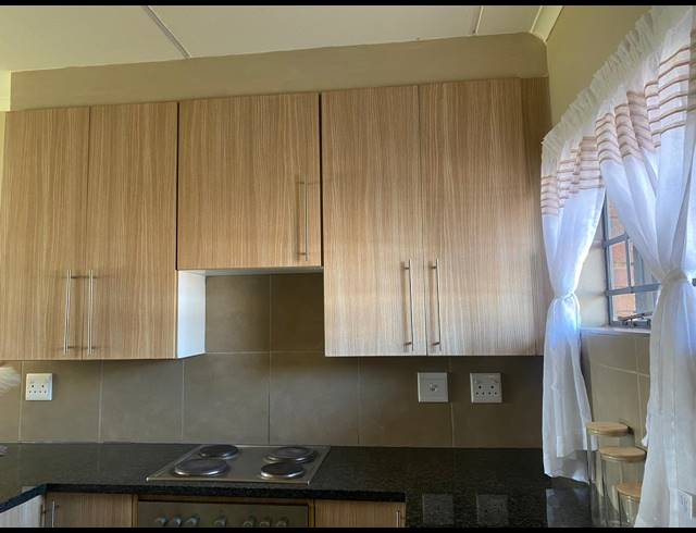 2 BEDROOM APARTMENT FOR SALE IN SAGEWOOD